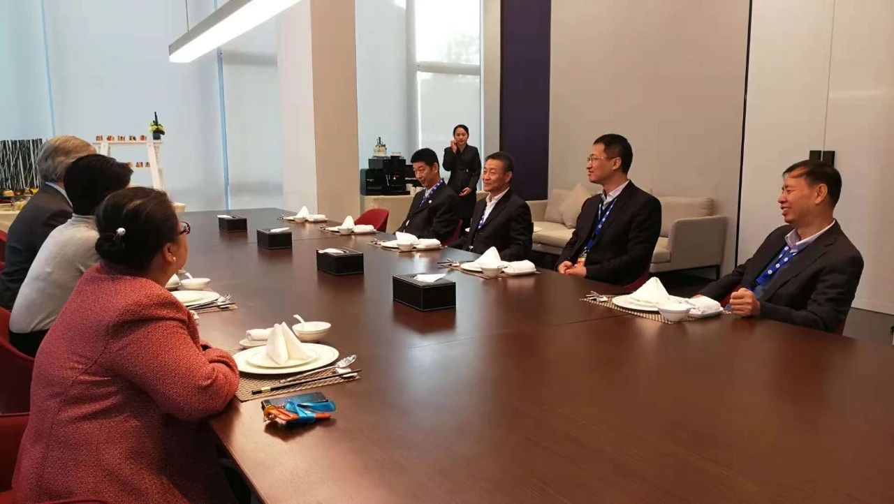 0F1C7845F15E18178A6E3515BB7_877E8E1D_184A6.jpg?e=